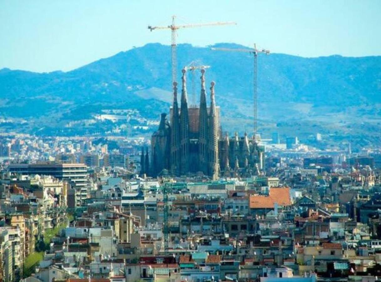 Ramblasrentals Cozy Renovated 2Br With Balcony Lift 20M Rambla - Parking - Wifi Barcelona Kültér fotó